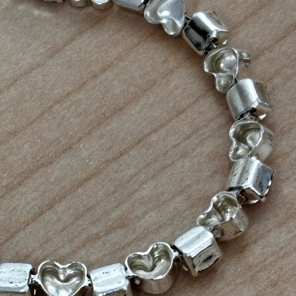 Avon pink & clear rhinestone bracelet/no missing stones/fits size 7 1/2 in wrist - Picture 4 of 9